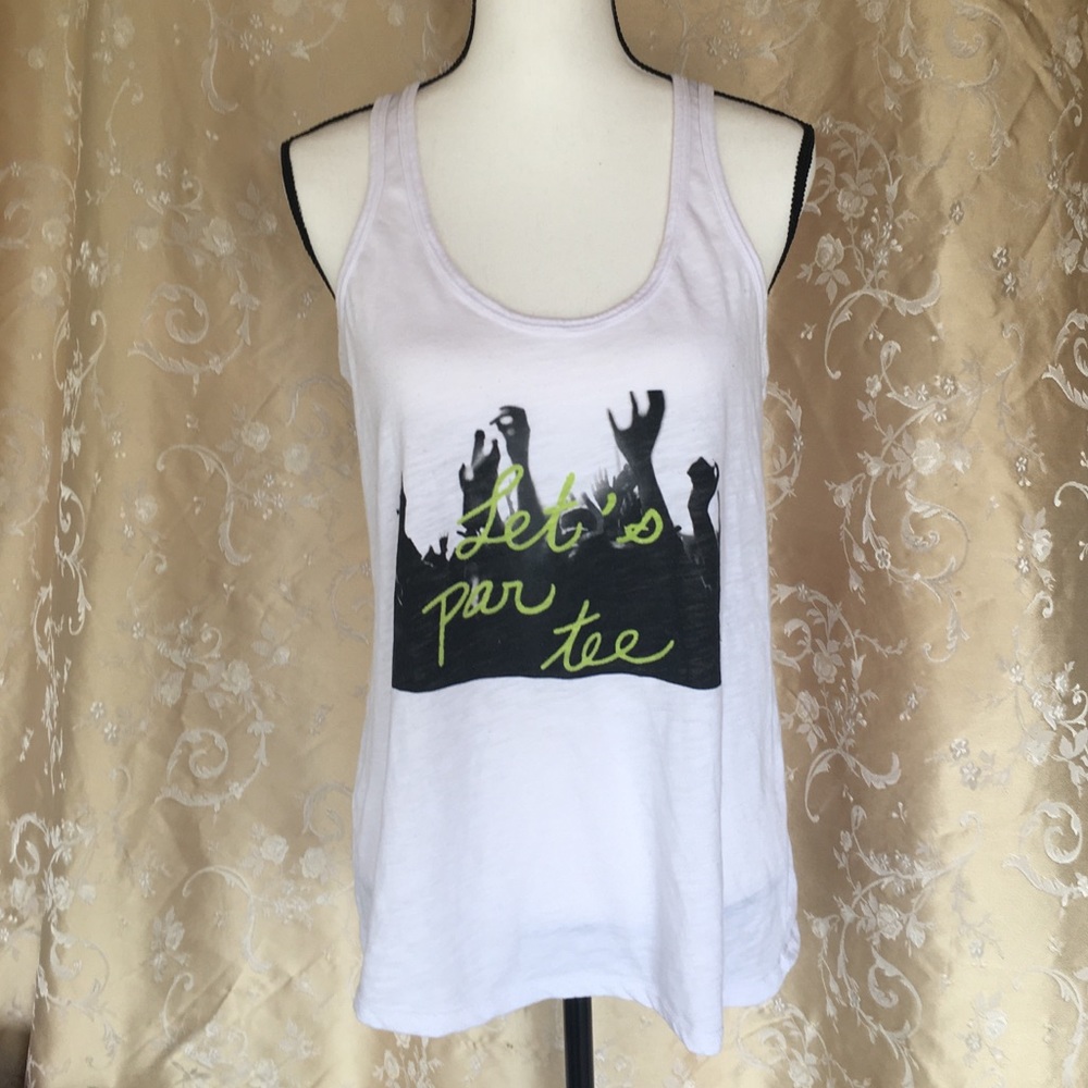 White Tank Top with “Let’s Par Tee” Print
